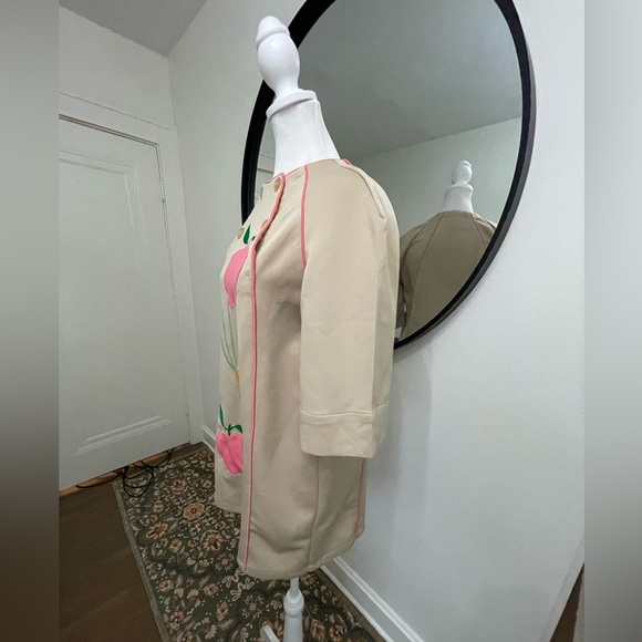 Stylish Beige Mini Dress with Fruit and Vegetable Design - Picture 5 of 8